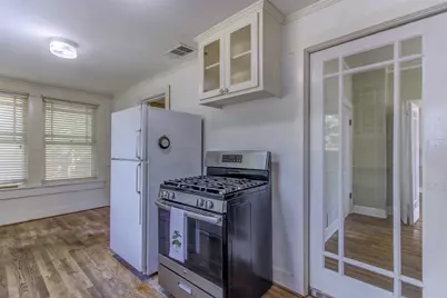 2220 W Rosedale Street S, Fort Worth, TX 76110 - Photo 21