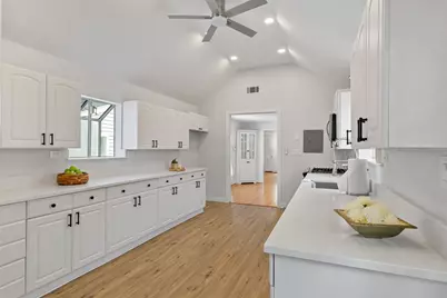 4203 Camden Avenue, Dallas, TX 75206 - Photo 13