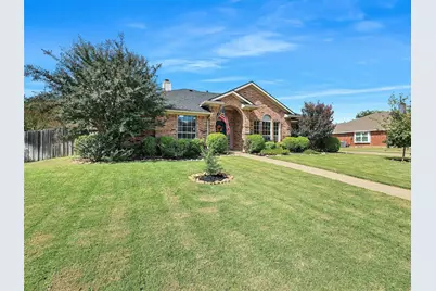 320 Hampstead Drive, Murphy, TX 75094 - Photo 1