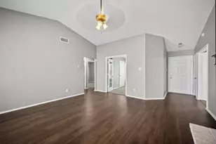 4407 Lashley Dr, Dallas, TX 75232 - Photo 9