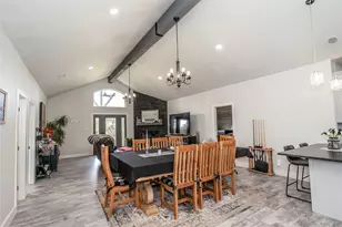 140 Lago Ln, Nocona, TX 76255 - Photo 9