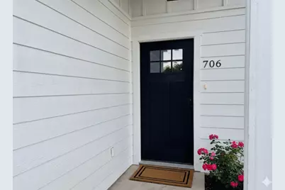 706 E 11th Avenue, Corsicana, TX 75110 - Photo 9