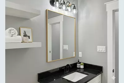 706 E 11th Avenue, Corsicana, TX 75110 - Photo 29