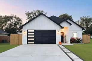 706 E 11th Ave, Corsicana, TX 75110 - Photo 37