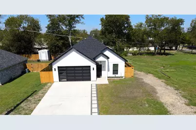 706 E 11th Avenue, Corsicana, TX 75110 - Photo 7