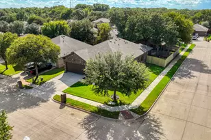 1100 New Meadow Dr, Azle, TX 76020 - Photo 3