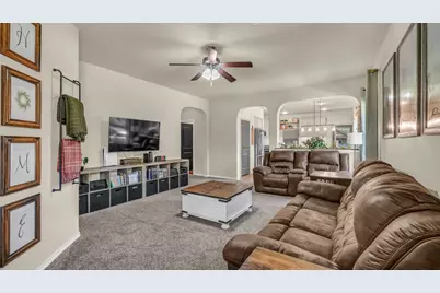 1100 New Meadow Drive, Azle, TX 76020 - Photo 5