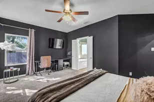 1100 New Meadow Dr, Azle, TX 76020 - Photo 15