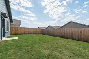 1722 Crossbill St, Forney, TX 75126 - Photo 23