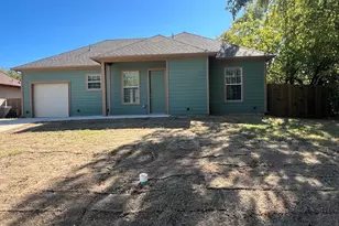 503 S 5th St, Bonham, TX 75418 - Photo 1