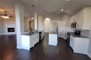 11607 Michele Dr, Greenville, TX 75402 - Photo 5