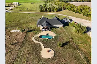 460 County Road 4421, Trenton, TX 75490 - Photo 3