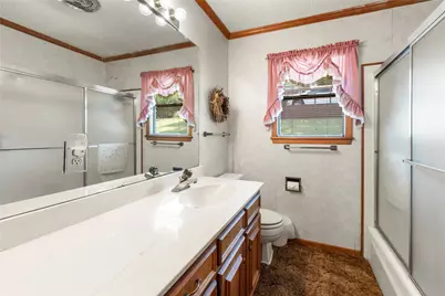 201 Isle Of View Drive, Tool, TX 75143 - Photo 19