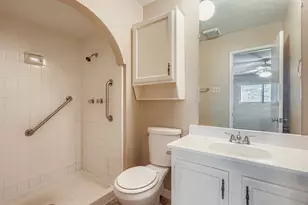 11026 McCree Rd, Dallas, TX 75238 - Photo 19