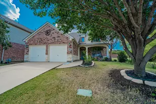 723 Hickory Ln, Fate, TX 75087 - Photo 3