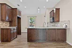 2910 Monroe St, Commerce, TX 75428 - Photo 9