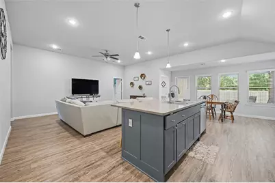 977 Sam Street, Springtown, TX 76082 - Photo 9