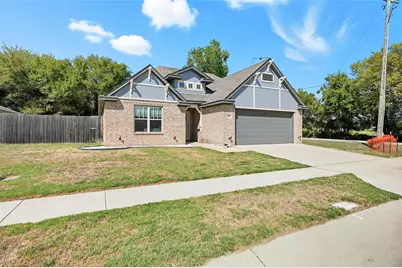 977 Sam Street, Springtown, TX 76082 - Photo 3