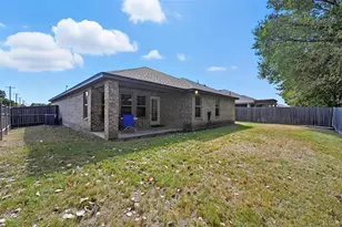 977 Sam St, Springtown, TX 76082 - Photo 27