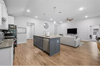 977 Sam Street, Springtown, TX 76082 - Photo 13