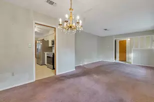 3607 Halifax Dr, Arlington, TX 76013 - Photo 7