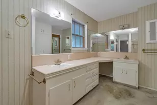 3607 Halifax Dr, Arlington, TX 76013 - Photo 21