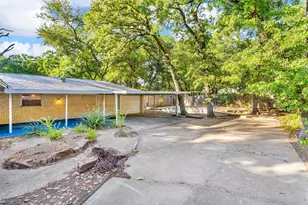 3607 Halifax Dr, Arlington, TX 76013 - Photo 31