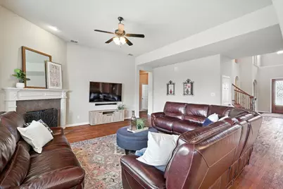 1306 Andrew Court, Lewisville, TX 75056 - Photo 11