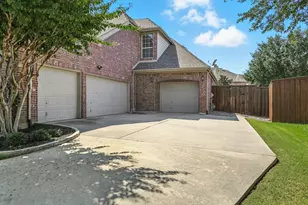 1306 Andrew Ct, Lewisville, TX 75056 - Photo 5