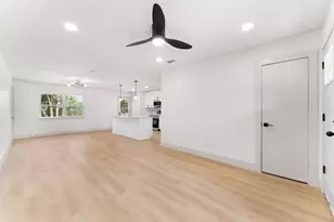 701 Botany Bay Dr, Dallas, TX 75211 - Photo 5