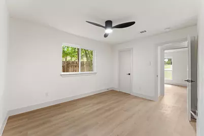 701 Botany Bay Drive, Dallas, TX 75211 - Photo 17