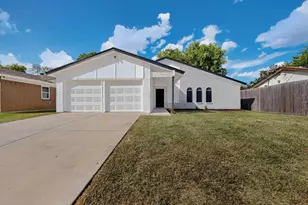 7133 Winchester Rd, North Richland Hills, TX 76182 - Photo 9