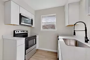 7133 Winchester Rd, North Richland Hills, TX 76182 - Photo 15