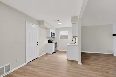 7133 Winchester Road, North Richland Hills, TX 76182 - Photo 13