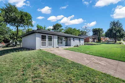 6400 Shadydell Drive, Fort Worth, TX 76135 - Photo 3