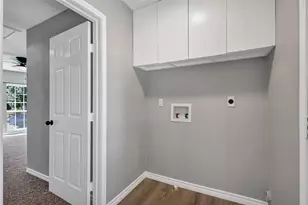 6400 Shadydell Dr, Fort Worth, TX 76135 - Photo 11