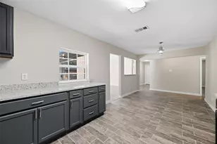 1927 Riverway Dr, Dallas, TX 75217 - Photo 7