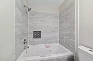 1927 Riverway Dr, Dallas, TX 75217 - Photo 9