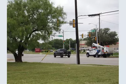 4719 Miller, Fort Worth, TX 76119 - Photo 5