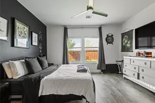 11321 Pecan Crk Dr, Providence Village, TX 76227 - Photo 17