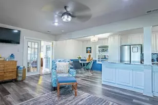 1017 Airport Rd, Possum Kingdom Lake, TX 76449 - Photo 11