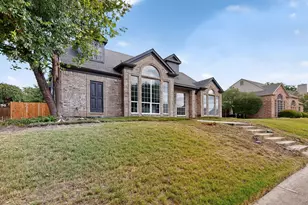 2249 Cross Timber Dr, Mesquite, TX 75181 - Photo 1