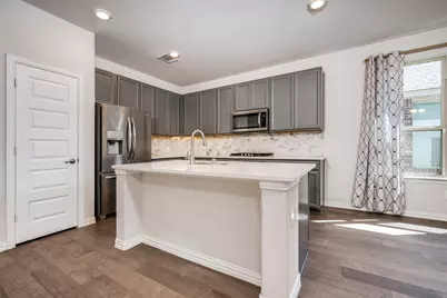 1121 Milfoil Drive, Justin, TX 76247 - Photo 11