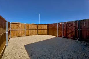 1121 Milfoil Dr, Justin, TX 76247 - Photo 17