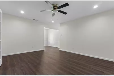 910 Waikiki Drive, Garland, TX 75043 - Photo 13