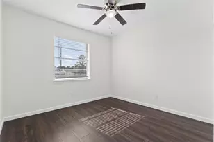 910 Waikiki Dr, Garland, TX 75043 - Photo 21