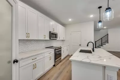 3235 Chihuahua Avenue, Dallas, TX 75212 - Photo 5