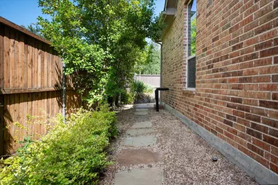 2645 Hundred Knights Drive, Lewisville, TX 75056 - Photo 33