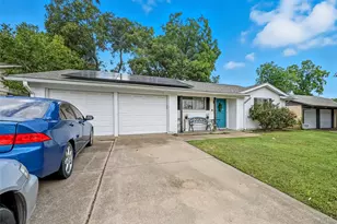 2903 E Mitchell St, Arlington, TX 76010 - Photo 3