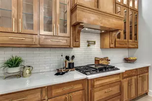 912 Bandon Dunes Dr, Burleson, TX 76028 - Photo 11